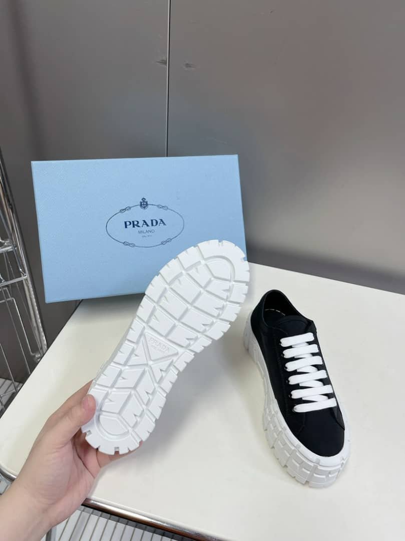Pra*a Double Wheel Nylon Gabardine Sneaker Black 1E260M3Lfxf0632F050