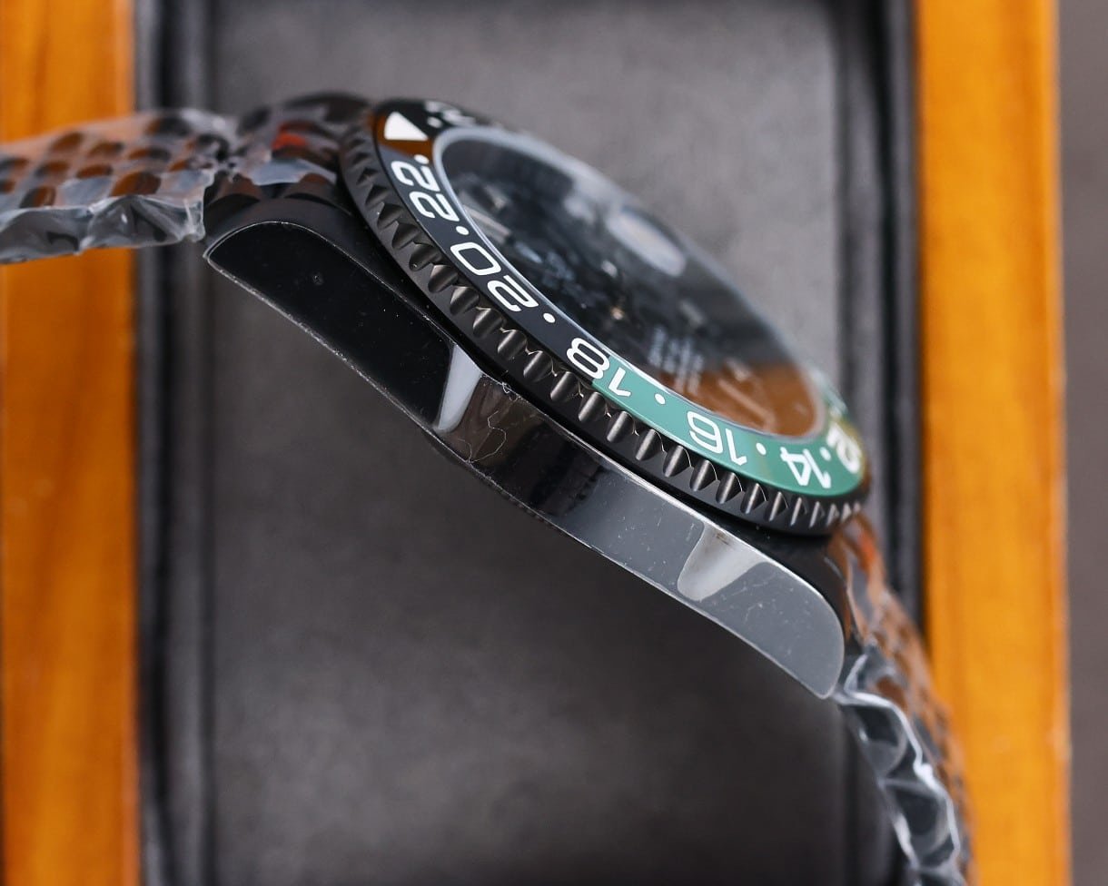 R01ex Oyster Gmt-Master Ii Watch Black Skull Pattern 40Mm