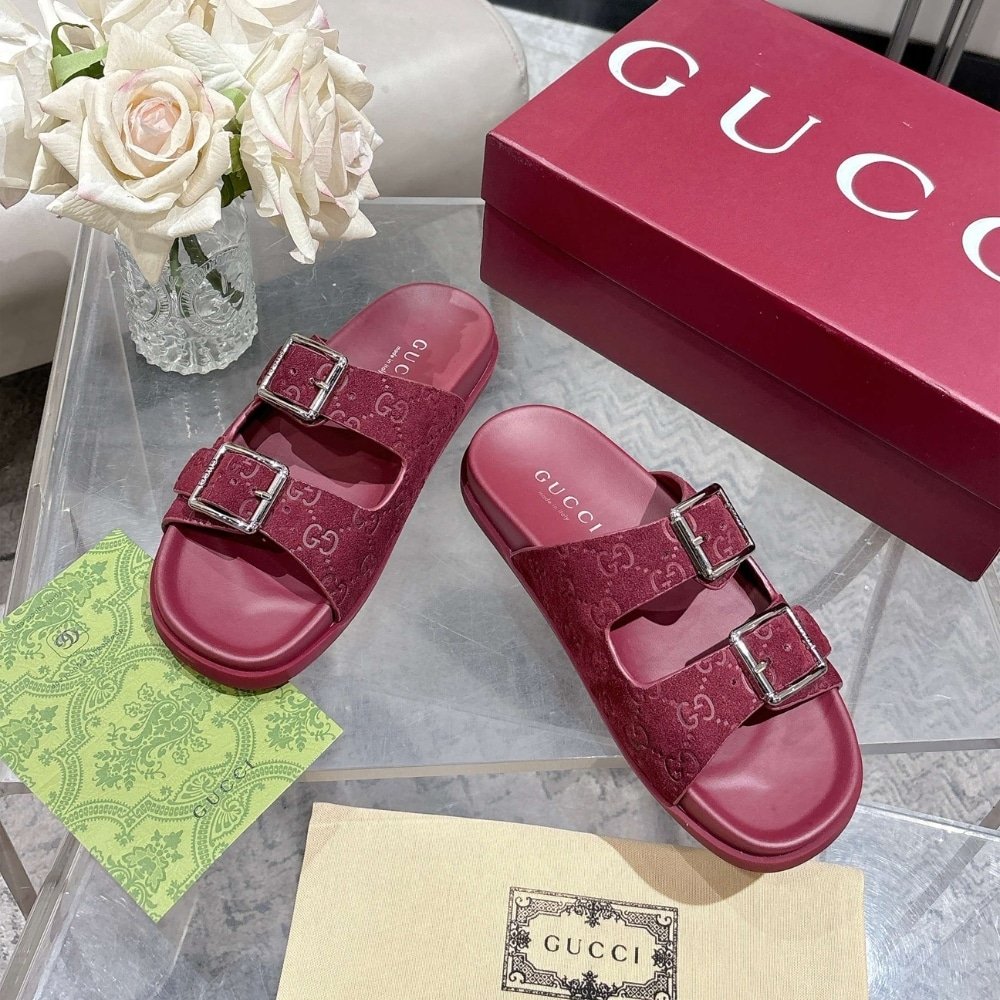 Gvc*1 Women’s Slide Sandal Burgundy