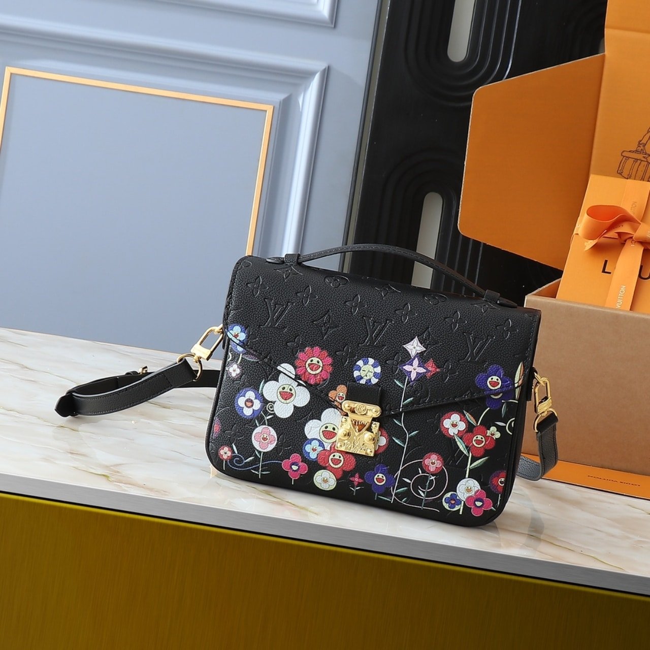 L0vis Vvtt0n X Takashi Murakami Pochette Métis Bag Black 25Cm