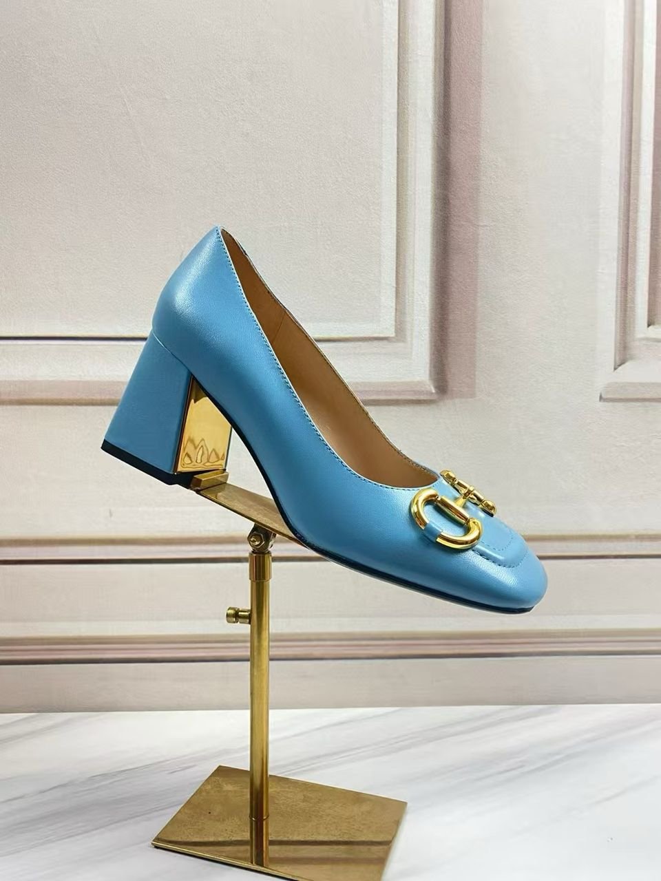 Gvc*1 Women’S Mid Heel Pump With Horsebit Blue