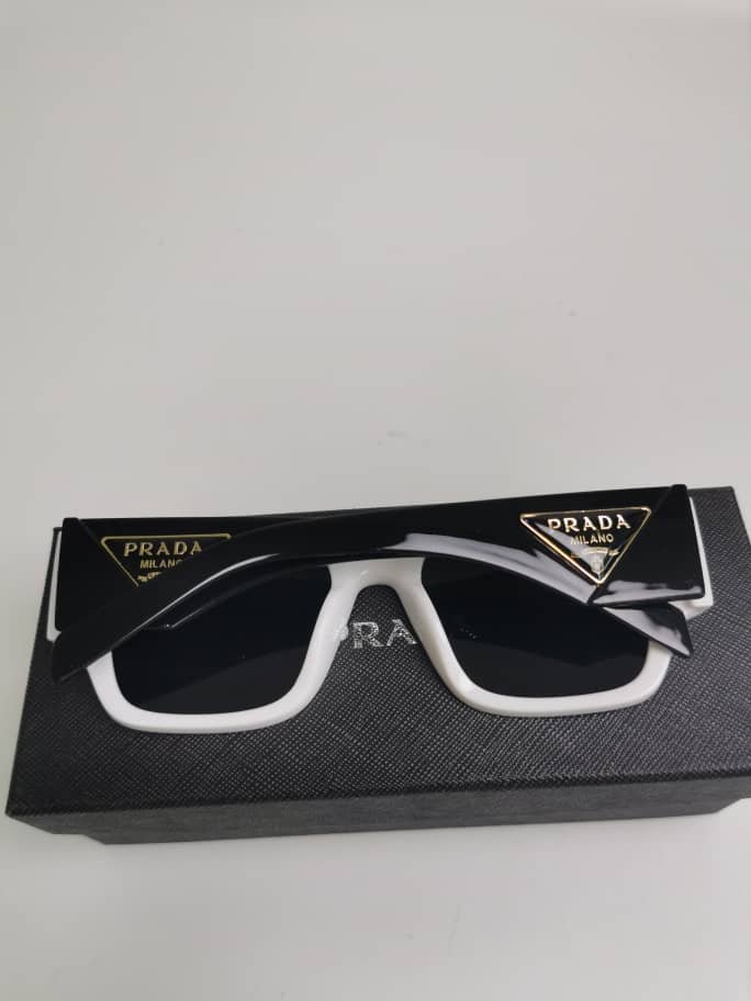 Pra*a Rectangle Sunglasses Black And White
