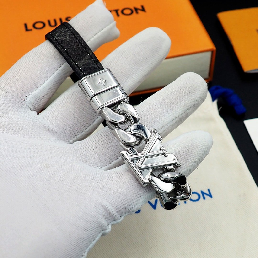 L0vis Vvtt0n Dimension Bracelet Silver Black M8828D