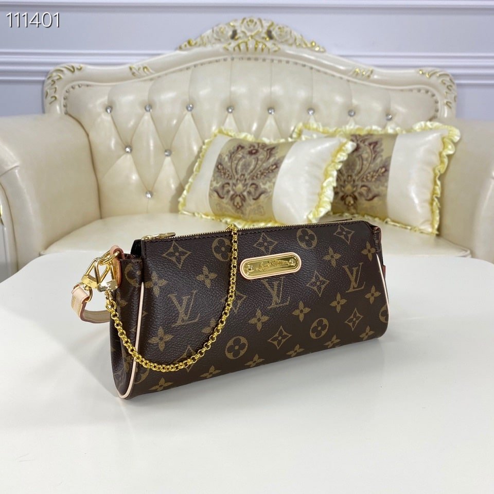 L0vis Vvtt0n Pochette Eva Monogram Canvas Brown 25Cm