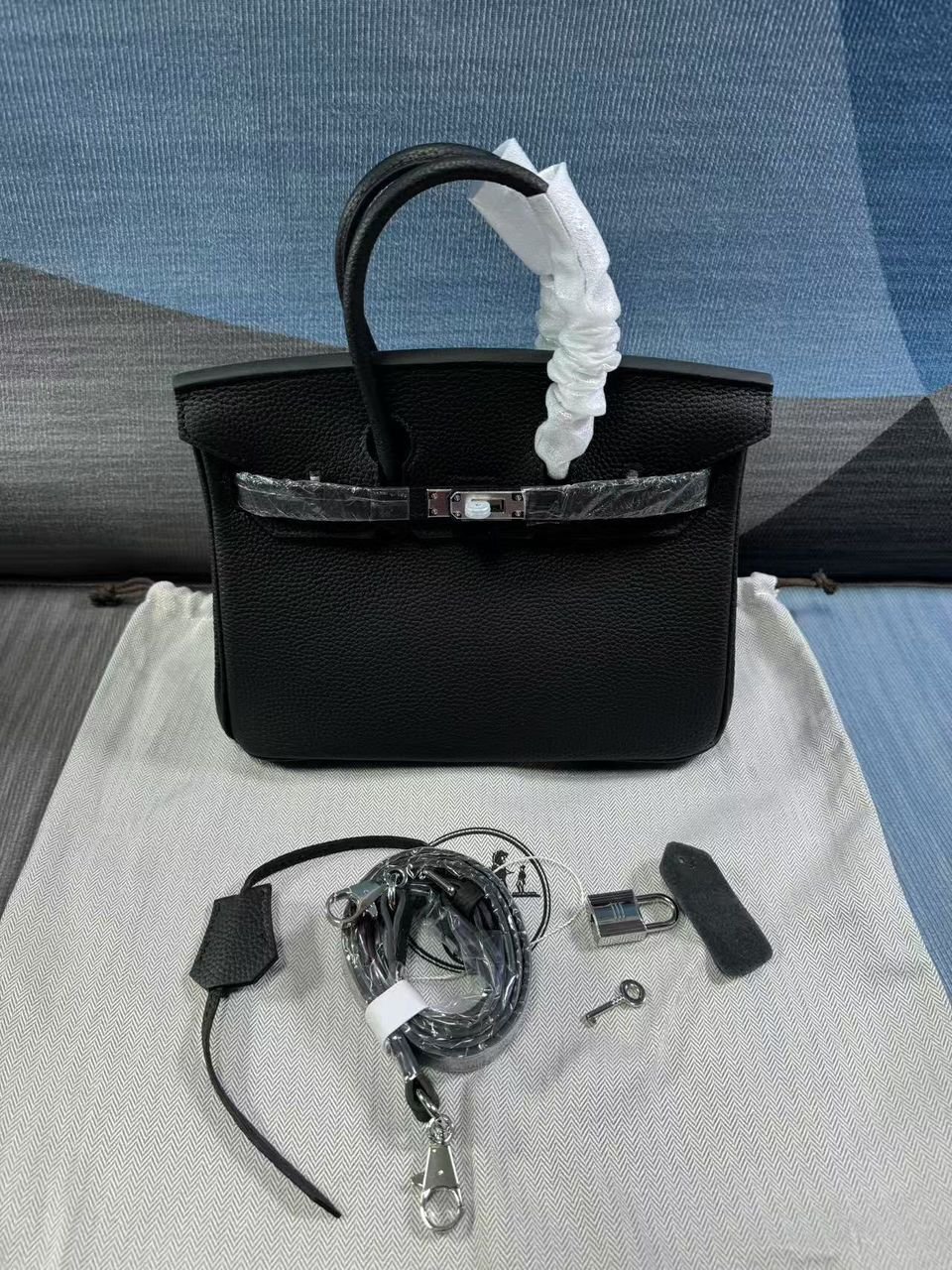 H**me5 Birkin B25 Togo Black 25Cm Silver Hardware